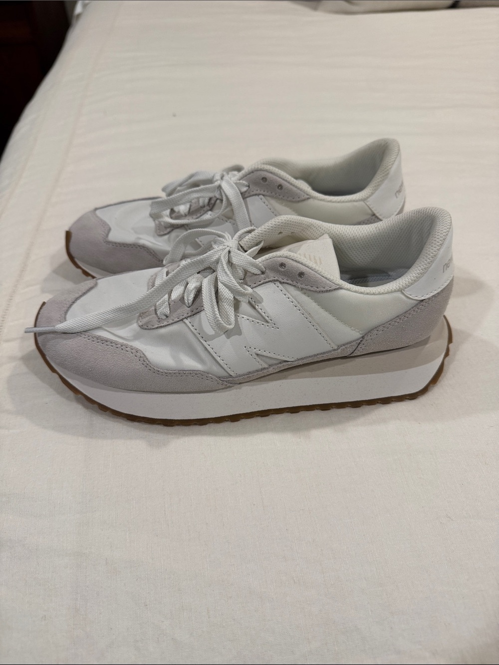 New Balance 237 sneakers